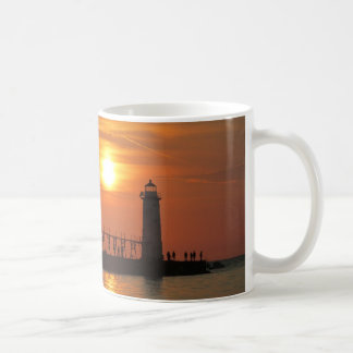 Sonnenuntergang am Pier Kaffeetasse