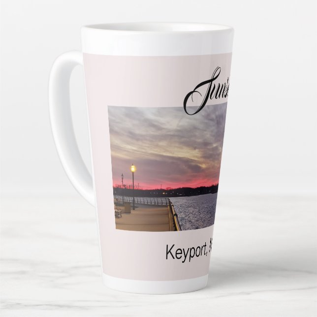 Sonnenuntergang am Pier Keyport NJ Milchtasse (Linke Ecke)