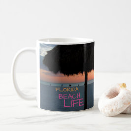 Sonnenuntergang am weißen Sandstrand von Florida Kaffeetasse