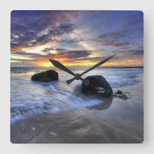 Sonnenuntergang an Kedonganan Strand Quadratische Wanduhr