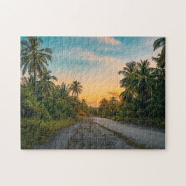 Sonnenuntergang auf dem Sandstrand