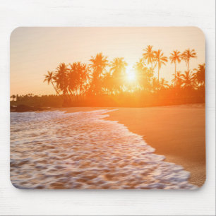 Sonnenuntergang auf dem Strand mit Mousepad