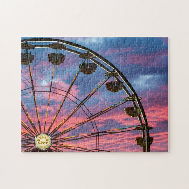 Sonnenuntergang auf der Iowa Staat Messe in Des Mo (Horizontal)