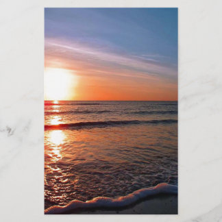 Sonnenuntergang auf Wasser