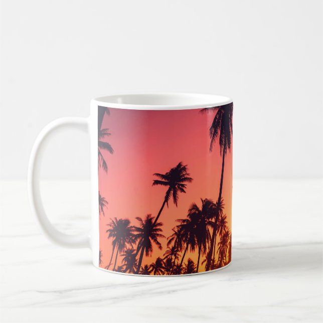 Sonnenuntergang durch tropische Bäume Kaffeetasse (Links)