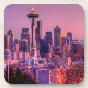 Sonnenuntergang hinter Seattle-Skylinen von Getränkeuntersetzer