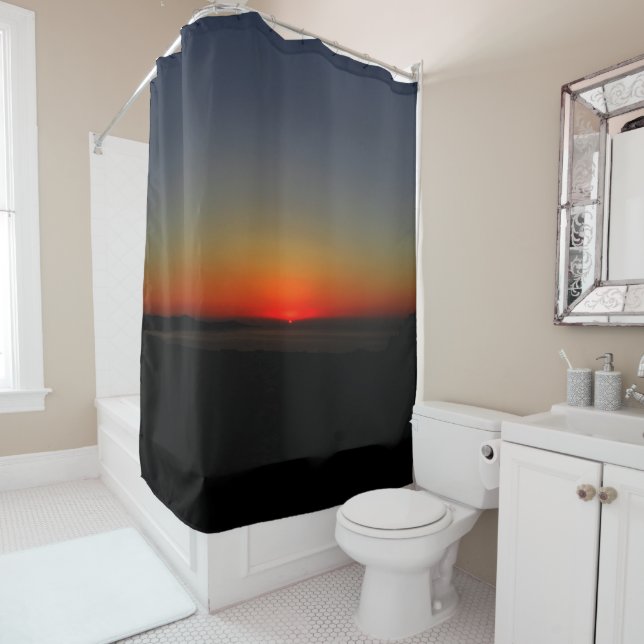 Sonnenuntergang im Wasser Duschvorhang (Beispiel)