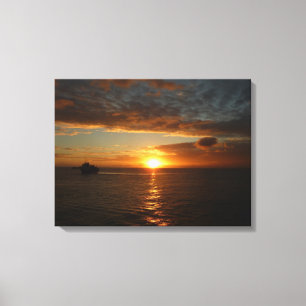 Sonnenuntergang in der tropischen Seenlandschaft S Leinwanddruck