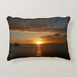 Sonnenuntergang in der tropischen Seenlandschaft S Zierkissen