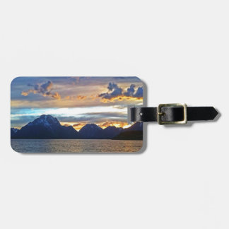 Sonnenuntergang in großartigem Teton Nationalpark Gepäckanhänger