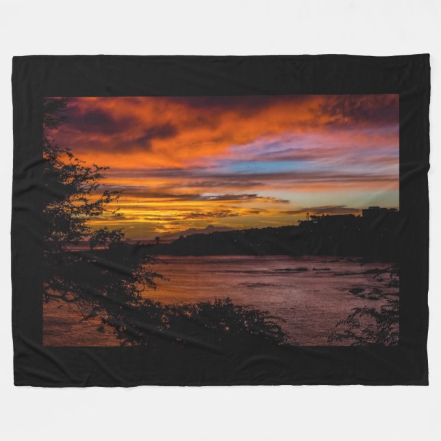 Sonnenuntergang in Praia, Kap Verde Fleecedecke (Vorderseite (Horizontal))