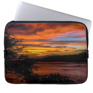 Sonnenuntergang in Praia, Kap Verde Laptopschutzhülle