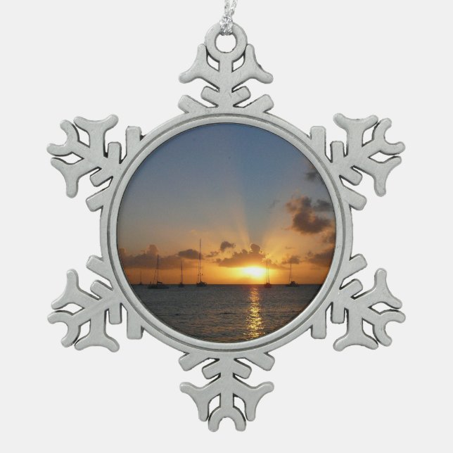 Sonnenuntergang mit Segelbooten Tropical Landscape Schneeflocken Zinn-Ornament (Vorderseite)