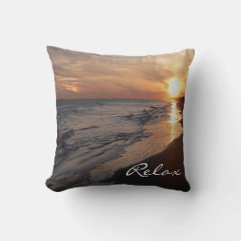 Sonnenuntergang-Strand mit Ozean-personalisiertem Kissen