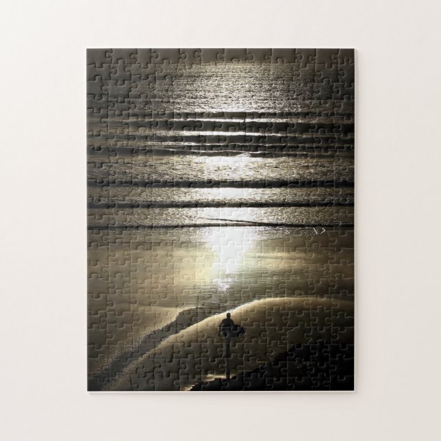 Sonnenuntergang-Surfer an Polzeath Puzzlen (Vertikal)