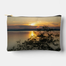 Sonnenuntergang über dem Balaton, Ungarn. Zubehörtasche