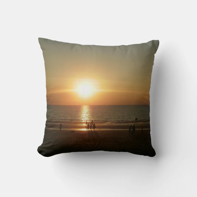 Sonnenuntergang über dem Meer Kissen (Vorderseite)