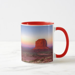 Sonnenuntergang über dem Monumental Arizona Tasse