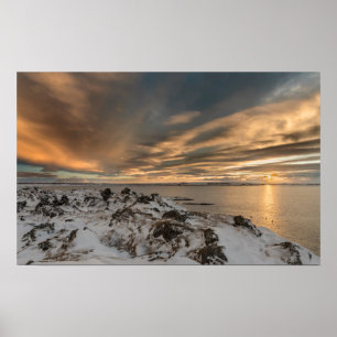 Sonnenuntergang über dem Myvatn-See, Island Poster