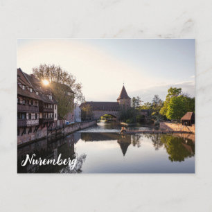 Sonnenuntergang über der alten mittelalterlichen B Postkarte