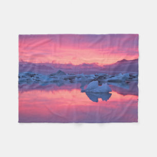 Sonnenuntergang über der Jokulsarlon Glacier Lagoo Fleecedecke