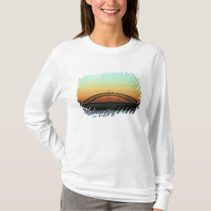 Sonnenuntergang über der Sydney Harbour Bridge, Au T-Shirt