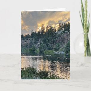 Sonnenuntergang über einem Fluss Karte