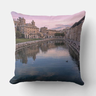 Sonnenuntergang über einem kleinen Kanal in Cospic Kissen