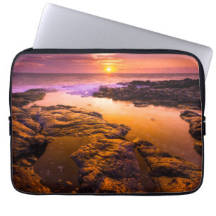Sonnenuntergang über Gezeitentümpeln, Hawaii Laptopschutzhülle