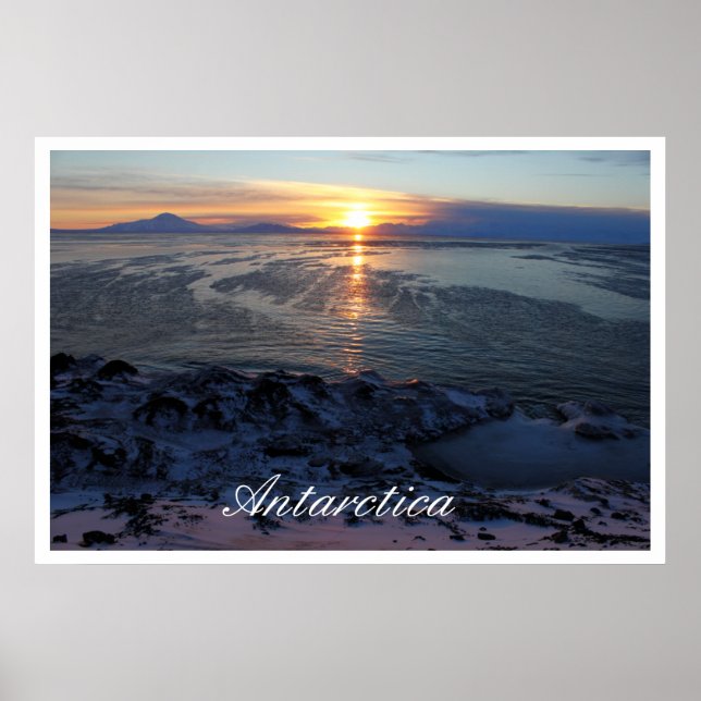 Sonnenuntergang über McMurdo Sound, Antarktis Poster (Vorne)