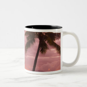 Sonnenuntergang über Moorea vom Sofitel Maeva Bea Zweifarbige Tasse