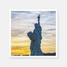 Sonnenuntergang über Replik der Freiheitsstatue in