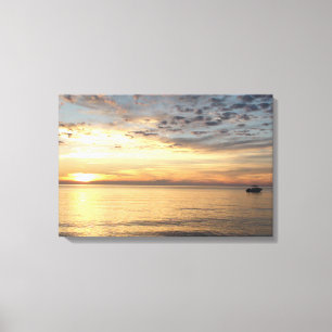 Sonnenuntergang und Boot Ozean umwickelte Leinwand