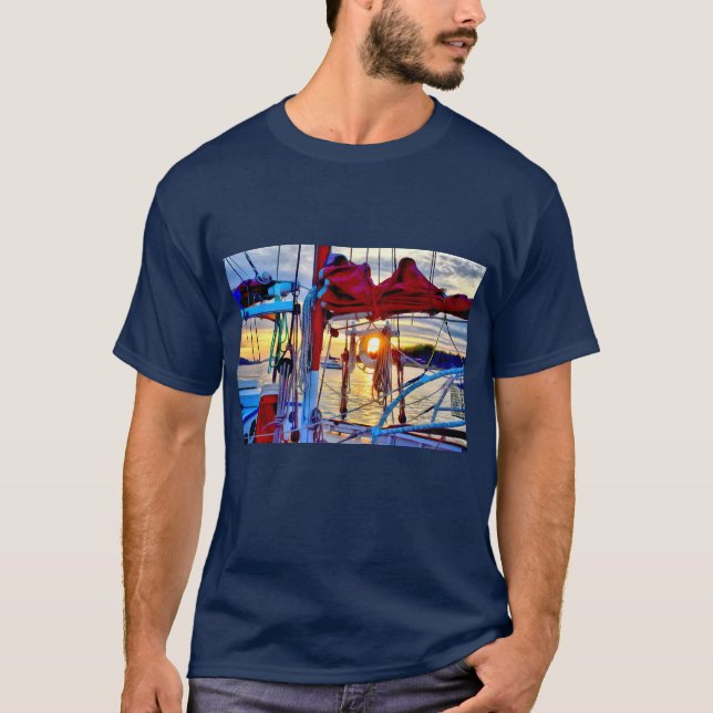 Sonnenuntergang und Segelboote T - Shirt (Vorderseite)