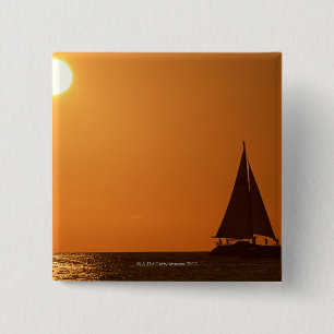 Sonnenuntergang und Yacht Button