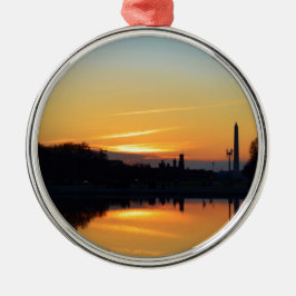 Sonnenuntergang von Hauptstadt Hill. Silbernes Ornament