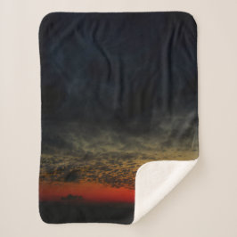 Sonnenuntergang vor dem Sturm Sherpadecke