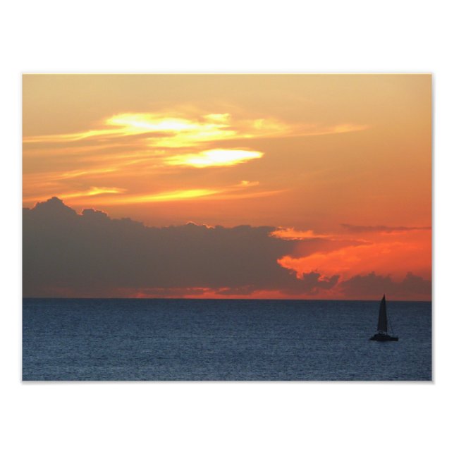 Sonnenuntergang Wolken und Segelboot Seascape Fotodruck (Vorne)