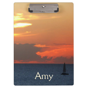 Sonnenuntergang Wolken und Segelboot Seascape Klemmbrett