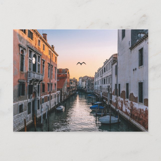 SONNENVERKEHR ÜBER VENEDIG CANAL, ITALIEN POSTKARTE (Vorderseite)