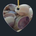 Sonnige Sommerhäuser, Sea Muschel Beach Keramik Ornament<br><div class="desc">Sonnige Sommerhäuser,  Sea Muschel Beach</div>