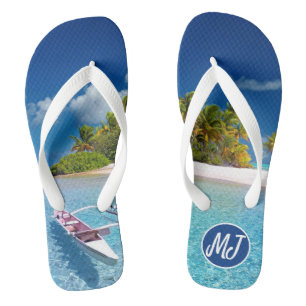 Sonnige tropische Strände und Sandmonogramm Flip F Flops