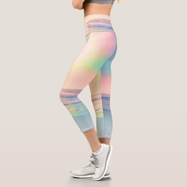 Sonniger Sommer mit tropischer Sonne Capri Leggings (Links)