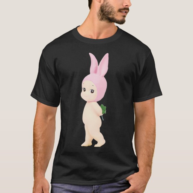 Sonny Angel Bunny Holding A T-Shirt (Vorderseite)