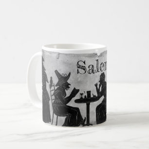 Sorcières de Salem cuisant et brassant la tasse d