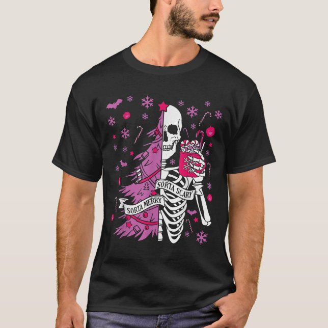 Sorta Merry Sorta Y Funny Christmas Skeleton Tree  T-Shirt (Vorderseite)