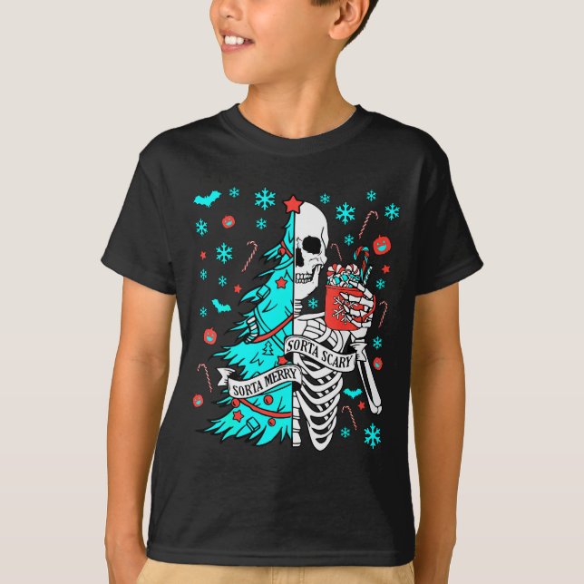 Sorta Merry Sorta Y Funny Christmas Skeleton Tree  T-Shirt (Vorderseite)