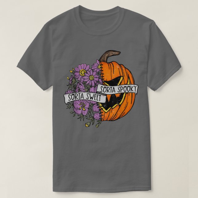 Sorta Sweet Sorta Spooky Funny Hallowen Pumpkin T-Shirt (Design vorne)