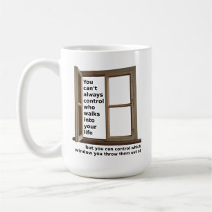 Sortez De La Fenêtre Drôle Mug