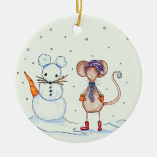 Souris de neige et ornement d'ami